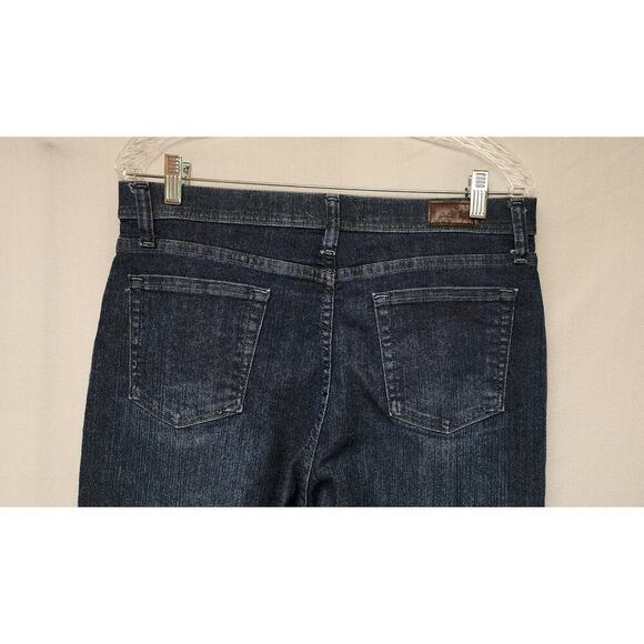 Lee Jeans Women’s 12P Blue Denim Classic Fit Straight Leg High Rise - Picture 5 of 8